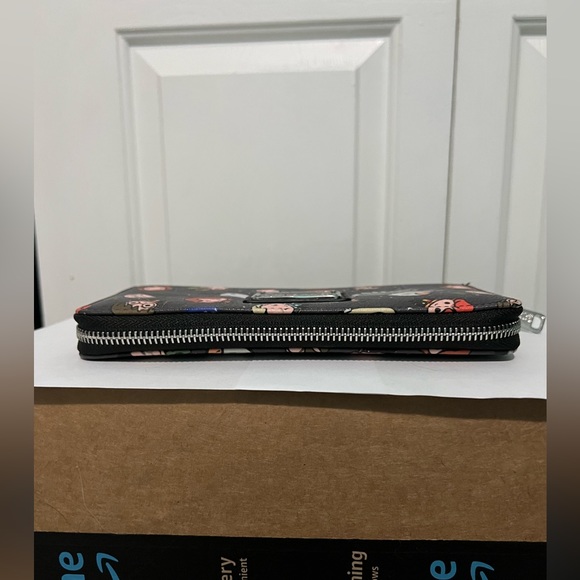 Gently used Harry Potter Chibi Loungefly Wallet - Picture 4 of 5